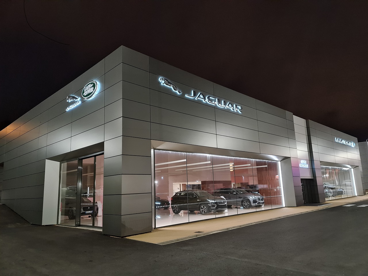 Jaguar Land Rover Toulon.jpg